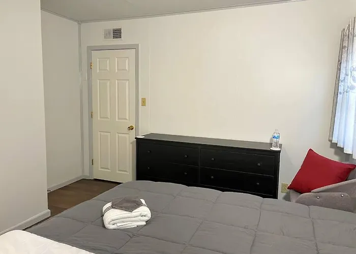 *king Bed/3bds House Near Naval Base & 6flags* Apartment